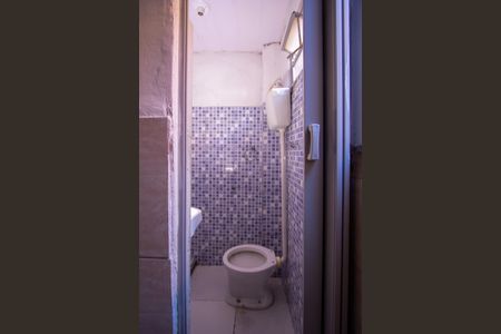 Casa para alugar com 42m², 1 quarto e sem vagaBanheiro