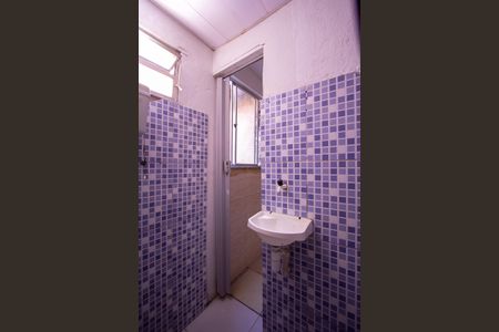 Casa para alugar com 42m², 1 quarto e sem vagaBanheiro