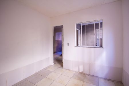 Casa para alugar com 42m², 1 quarto e sem vagaQuarto