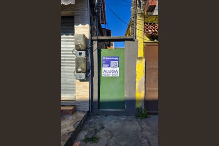 Casa para alugar com 42m², 1 quarto e sem vagaEntrada + placa