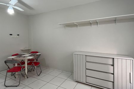 Studio de kitnet/studio para alugar com 1 quarto, 21m² em Ponta da Praia, Santos