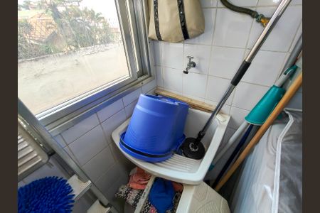 Apartamento à venda com 57m², 2 quartos e 1 vagaCozinha e Área de Serviço