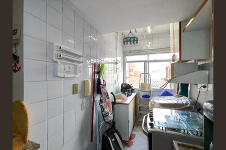 Apartamento à venda com 57m², 2 quartos e 1 vagaCozinha e Área de Serviço