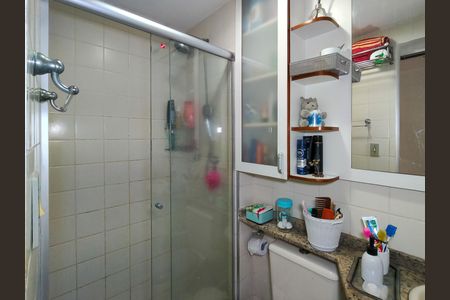 Apartamento à venda com 57m², 2 quartos e 1 vagaBanheiro Corredor