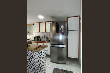 Apartamento à venda com 57m², 2 quartos e 1 vagaCozinha e Área de Serviço