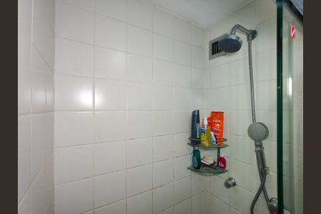 Apartamento à venda com 57m², 2 quartos e 1 vagaBanheiro Corredor