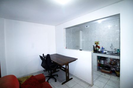 Sala de apartamento para alugar com 1 quarto, 50m² em Vista Alegre, Rio de Janeiro
