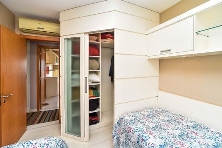 Apartamento para alugar com 163m², 3 quartos e 2 vagasSuíte 2