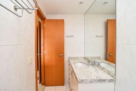 Apartamento para alugar com 163m², 3 quartos e 2 vagasBanheiro da Suíte 3