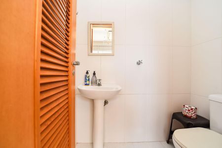Apartamento para alugar com 163m², 3 quartos e 2 vagasBanheiro de serviço