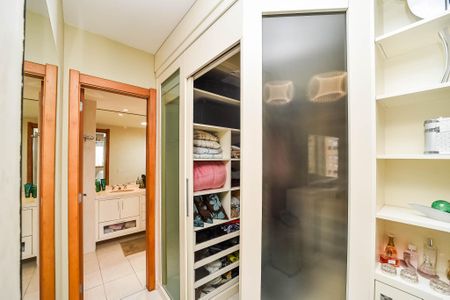 Apartamento para alugar com 163m², 3 quartos e 2 vagasSuíte 1