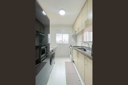 Apartamento à venda com 46m², 2 quartos e 1 vaga Apartamento à venda com 46m², 2 quartos e 1 vagaCozinha e Área de Serviço