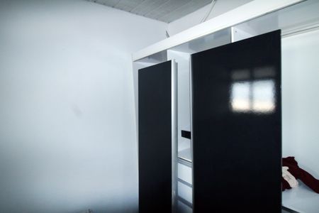 Quarto 2 de apartamento para alugar com 2 quartos, 50m² em Vista Alegre, Rio de Janeiro