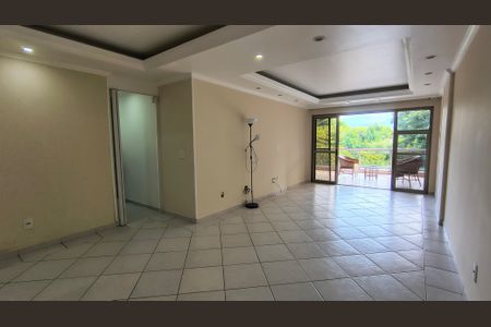 Apartamento para alugar com 130m², 3 quartos e 2 vagas Apartamento para alugar com 130m², 3 quartos e 2 vagasSala