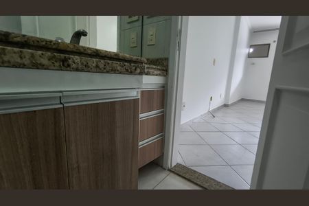 Apartamento para alugar com 130m², 3 quartos e 2 vagas Apartamento para alugar com 130m², 3 quartos e 2 vagasBanheiro da Suíte 1