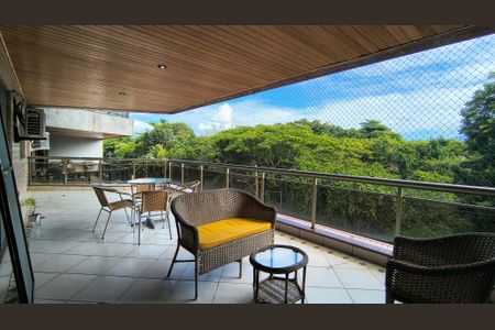 Apartamento para alugar com 130m², 3 quartos e 2 vagas Apartamento para alugar com 130m², 3 quartos e 2 vagasVaranda