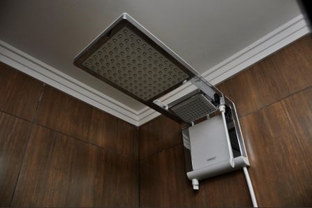 Apartamento para alugar com 34m², 2 quartos e 1 vaga Apartamento para alugar com 34m², 2 quartos e 1 vagaDetalhe - Banheiro Social
