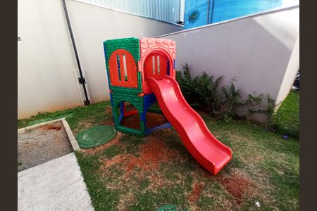 Apartamento para alugar com 34m², 2 quartos e 1 vaga Apartamento para alugar com 34m², 2 quartos e 1 vagaPlayground