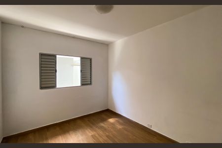 Quarto 1 de casa para alugar com 2 quartos, 100m² em Vila Ré, São Paulo
