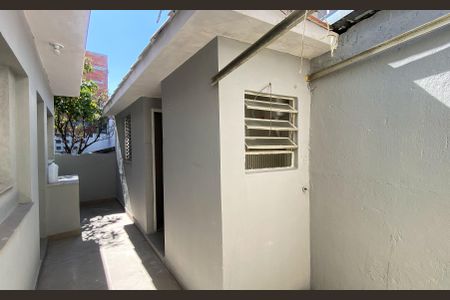 Casa para alugar com 100m², 2 quartos e sem vagaÁrea de Serviço