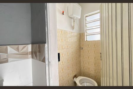 Casa para alugar com 100m², 2 quartos e sem vagaBanheiro de serviço