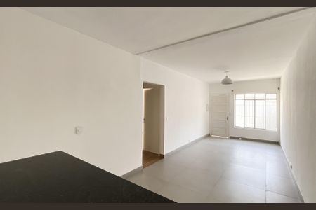 Casa para alugar com 100m², 2 quartos e sem vagaSala 