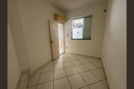 Quarto de kitnet/studio para alugar com 1 quarto, 30m² em Centro, Belo Horizonte