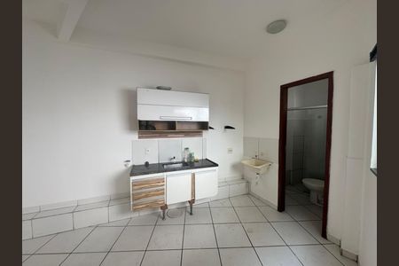 Studio para alugar com 30m², 1 quarto e sem vaga Studio para alugar com 30m², 1 quarto e sem vagaCozinha