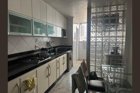 Cozinha de apartamento para alugar com 4 quartos, 147m² em Funcionários, Belo Horizonte