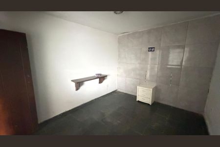 Cozinha de casa para alugar com 2 quartos, 65m² em Floresta, Belo Horizonte