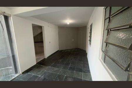 Casa para alugar com 2 quartos, 65m² em Floresta, Belo Horizonte