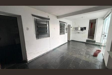 Sala de casa para alugar com 2 quartos, 65m² em Floresta, Belo Horizonte