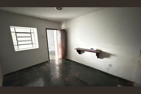 Cozinha de casa para alugar com 2 quartos, 65m² em Floresta, Belo Horizonte