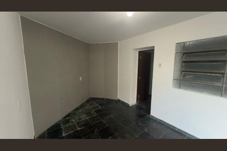 Casa para alugar com 2 quartos, 65m² em Floresta, Belo Horizonte