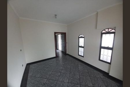 Sala de casa para alugar com 3 quartos, 229m² em Martins, Uberlândia