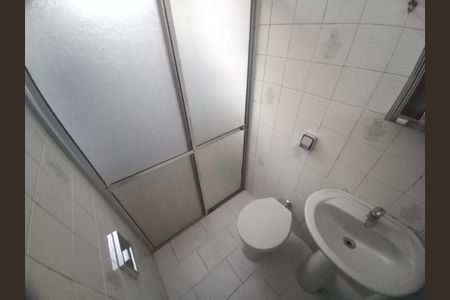 Banheiro 3 de casa para alugar com 3 quartos, 229m² em Martins, Uberlândia