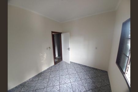 Casa para alugar com 229m², 3 quartos e 2 vagasQuarto 2