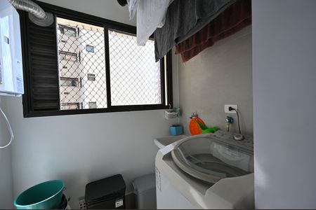 Apartamento à venda com 100m², 3 quartos e 2 vagasLavanderia