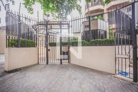 Apartamento à venda com 100m², 3 quartos e 2 vagasFachada