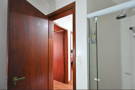 Apartamento à venda com 100m², 3 quartos e 2 vagasBanheiro Social