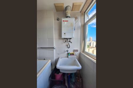 Apartamento à venda com 130m², 3 quartos e 1 vagaÁrea de Serviço