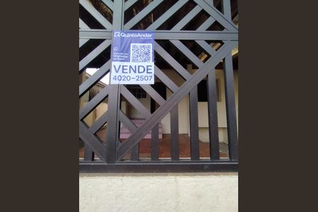 Casa à venda com 231m², 5 quartos e 1 vagaFachada 