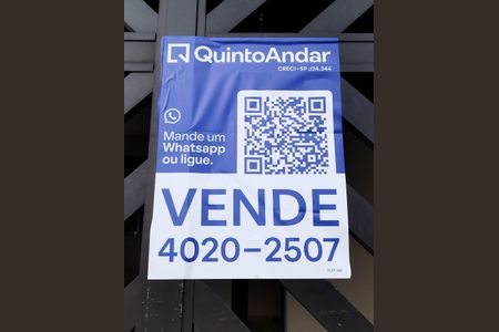 Casa à venda com 231m², 5 quartos e 1 vagaIYJT382