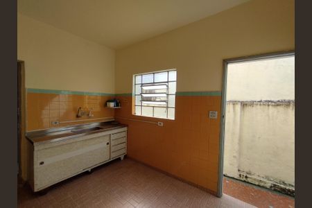 Casa à venda com 231m², 5 quartos e 1 vagaCozinha - Torneira