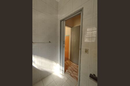 Casa à venda com 231m², 5 quartos e 1 vagaBanheiro - torneira