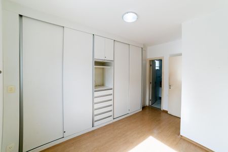 Apartamento à venda com 252m², 3 quartos e 3 vagasSuíte