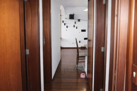Apartamento à venda com 86m², 3 quartos e 1 vagaCorredor