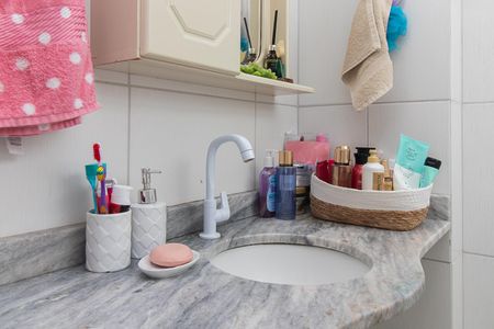 Apartamento à venda com 75m², 3 quartos e sem vagaBanheiro