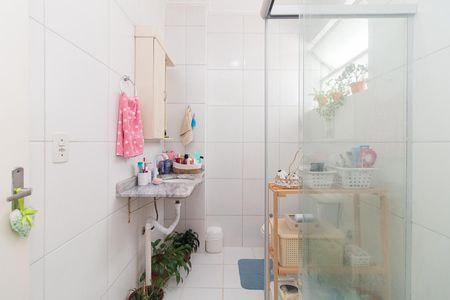 Apartamento à venda com 75m², 3 quartos e sem vagaBanheiro