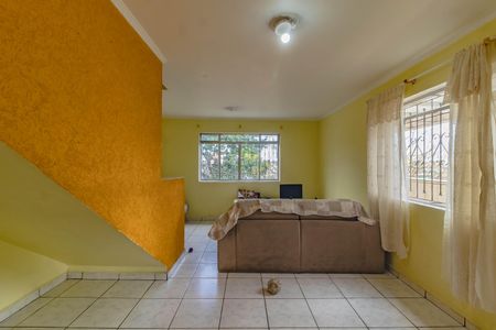 Casa à venda com 240m², 2 quartos e 3 vagas